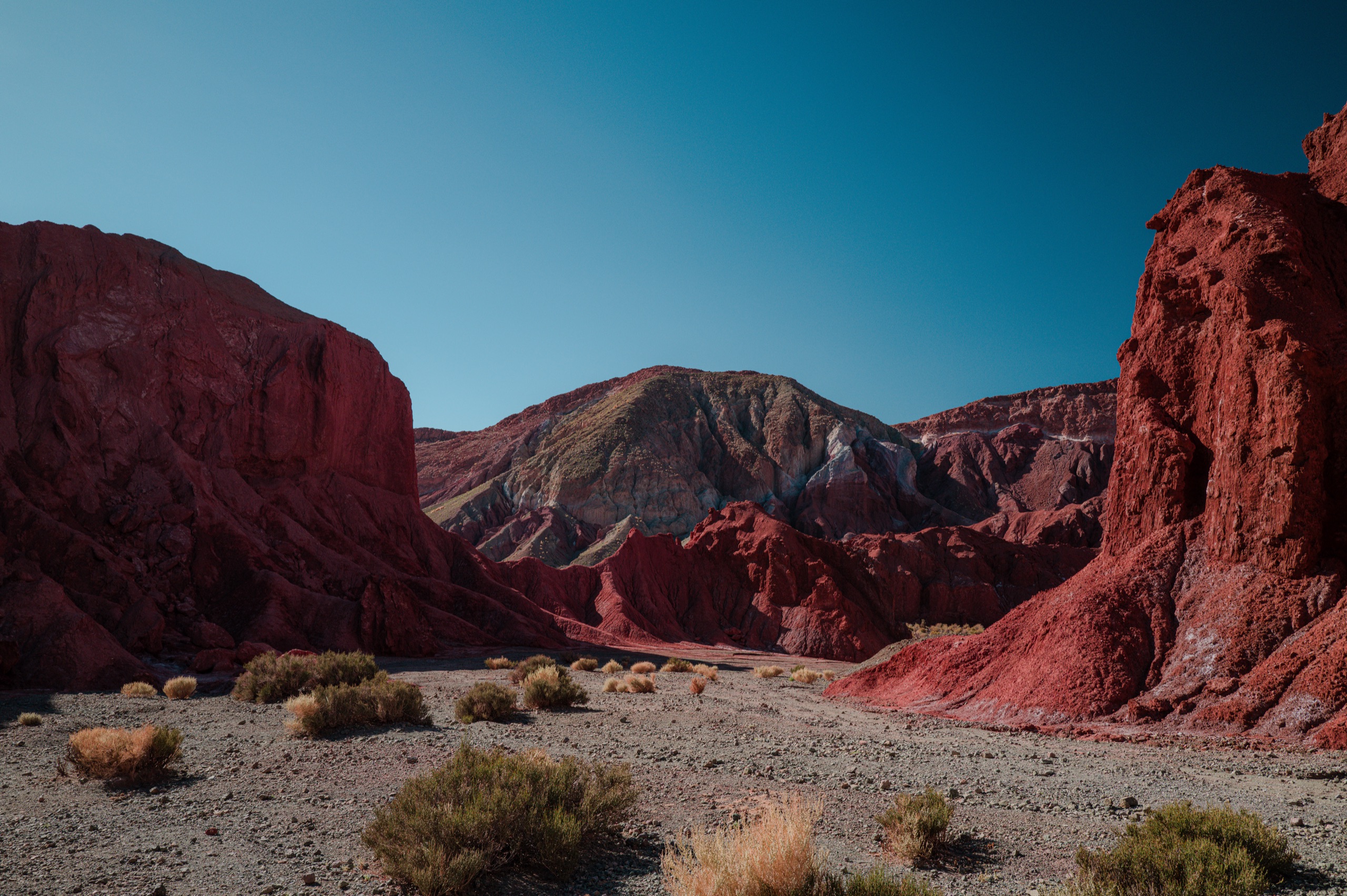 A red canyon valley